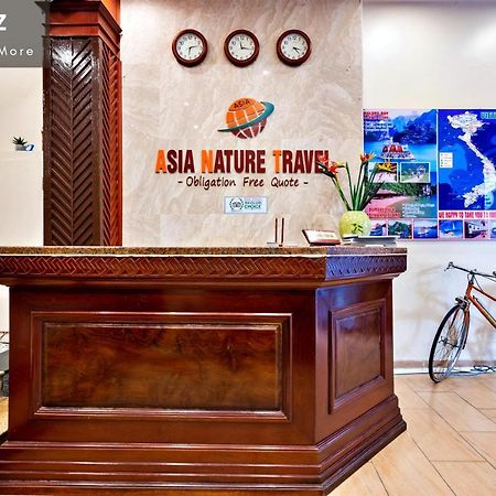 HANZ LakeView Hotel Hanoi Buitenkant foto